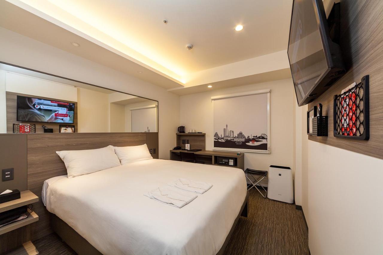 Red Planet Hotel